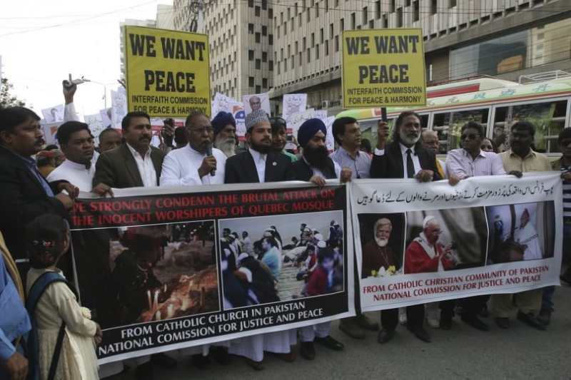 Quebec Protest in Karachi