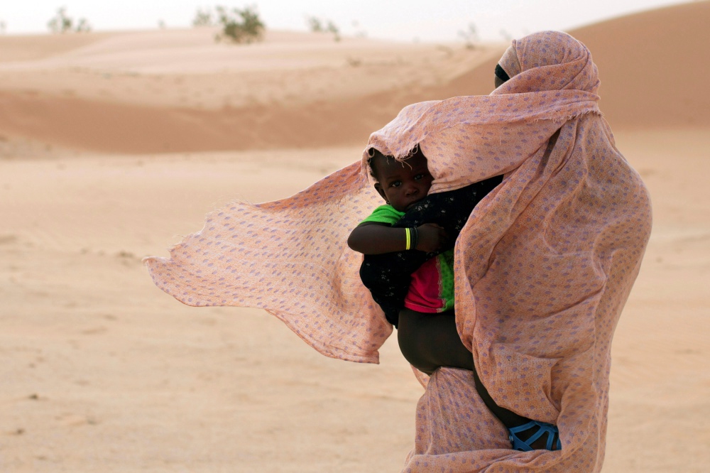 Woman and child in Mauretania