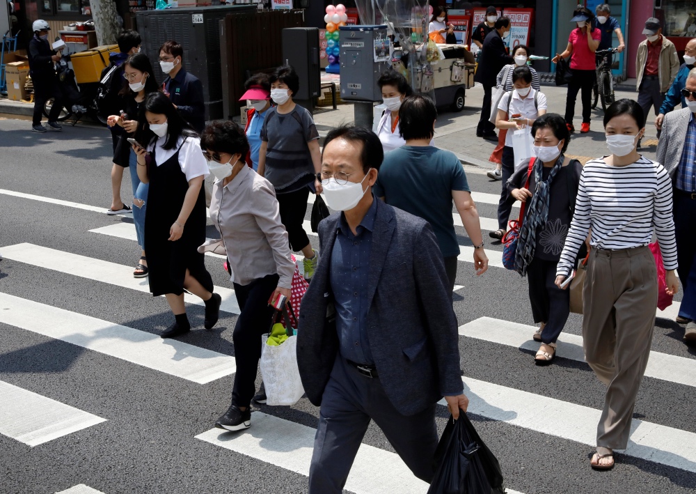 Coronavirus South Korea People with masks
