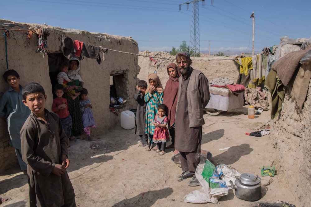 Afghanistan poverty and coronavirus1
