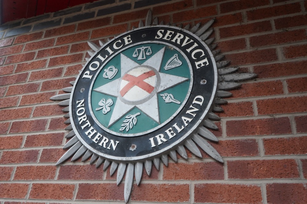 Police Service Northern Ireland emblem