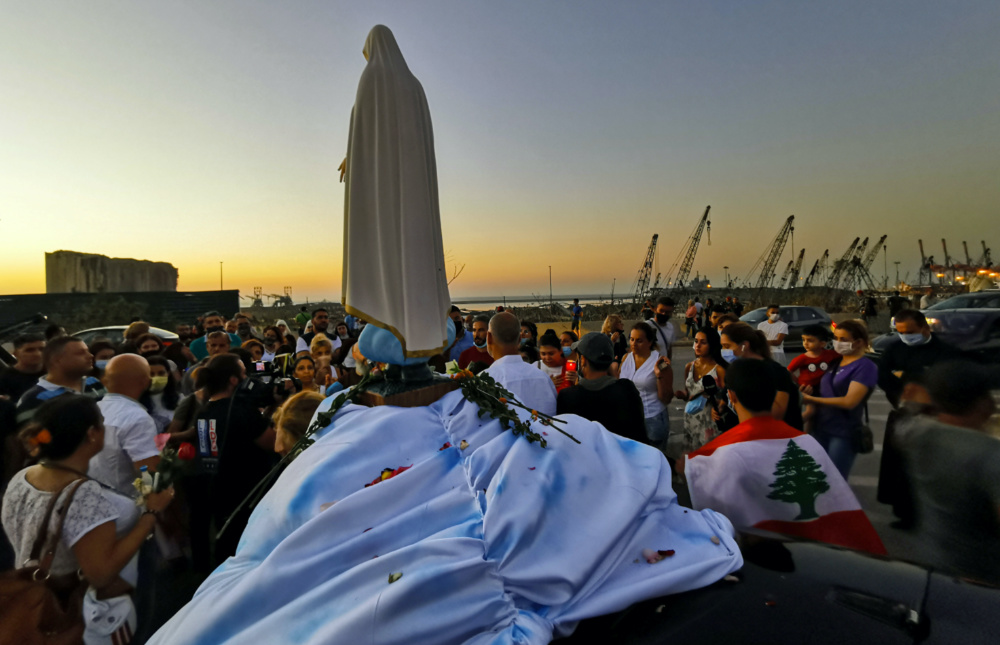 Lebanon Beirut explosion prayer