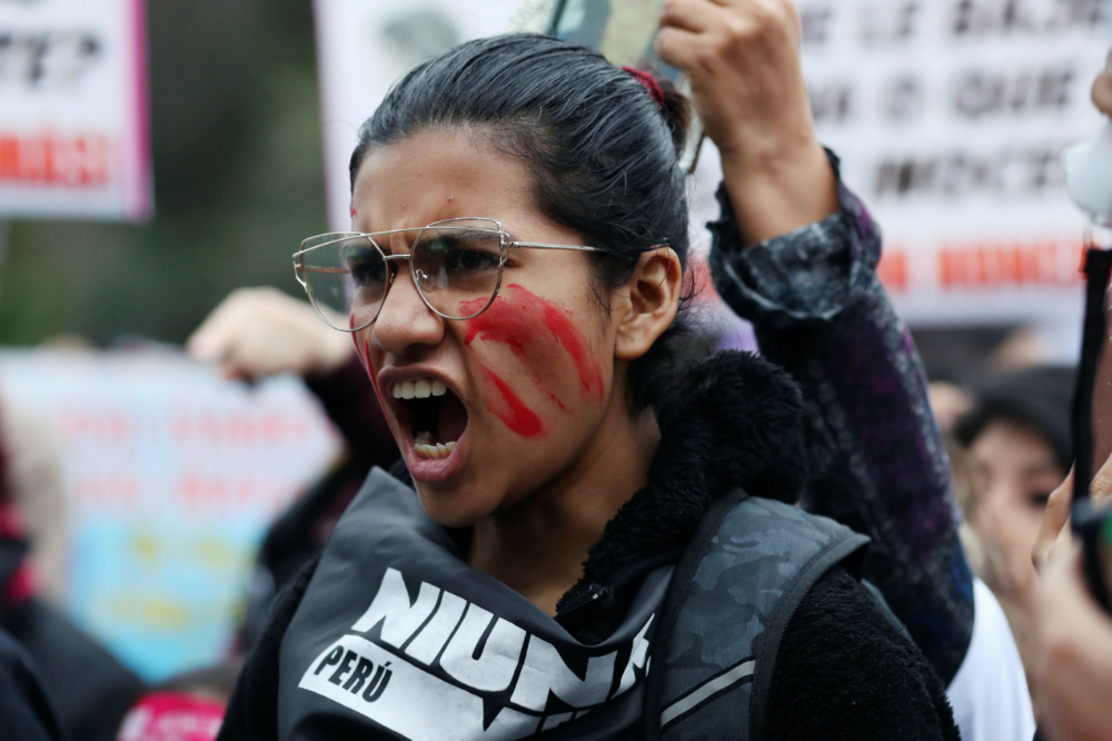 Peru women protest