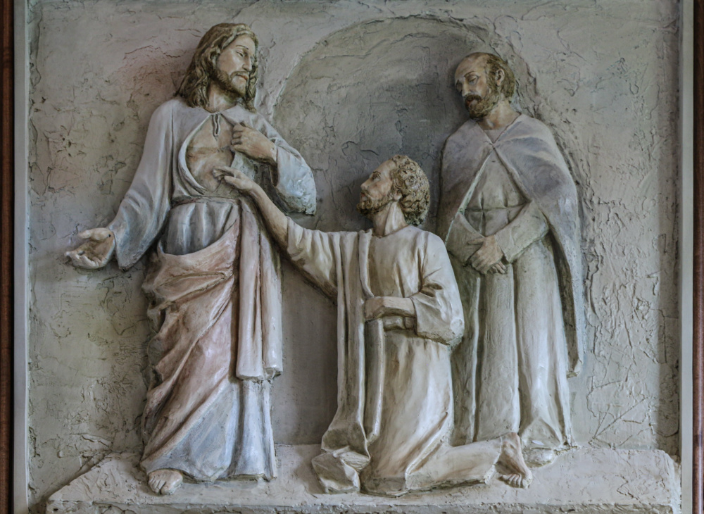 St Thomas and Jesus