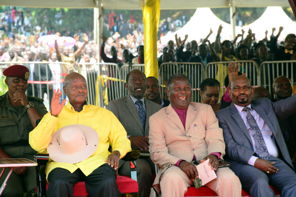 Uganda President Yoweri Museveni meeting pastors