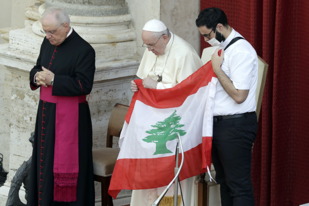 Pope Francis Lebanon flag