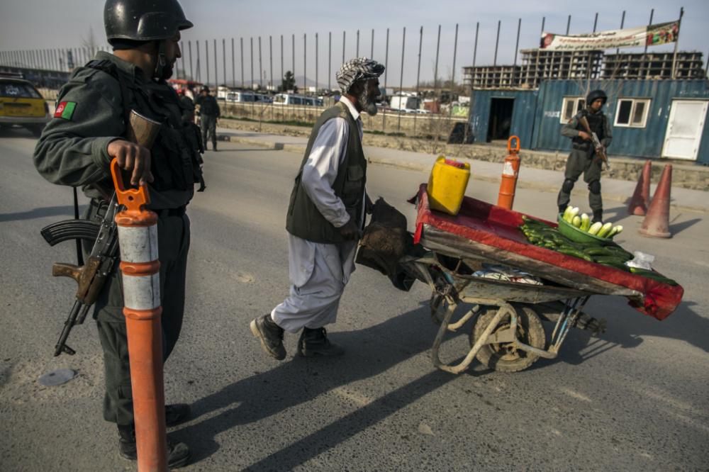 Afghanistan Kabul street vendor