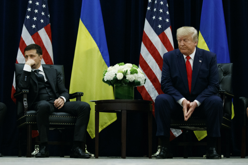 Donald Trump and Ukrainian President Volodymyr Zelenskiy 