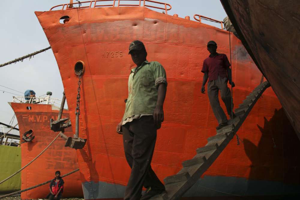 Bangladesh ship breakers