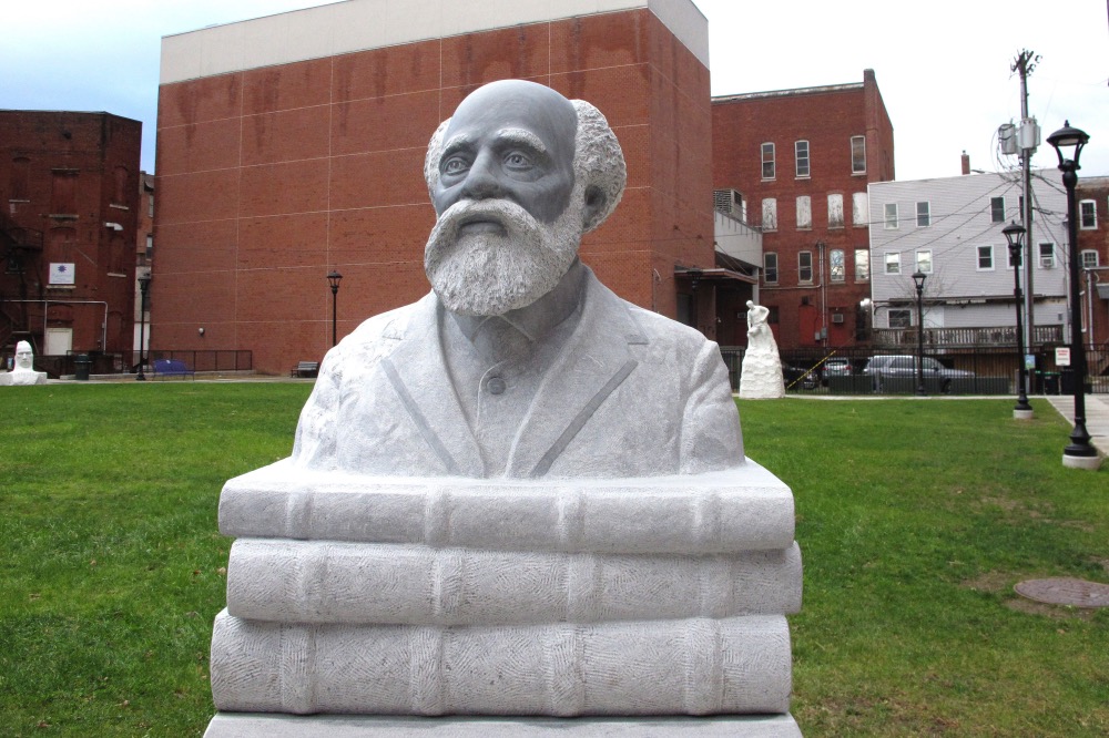 Henry Martin Freeman statue