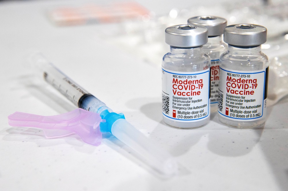 Coronavirus US Moderna vaccine vials