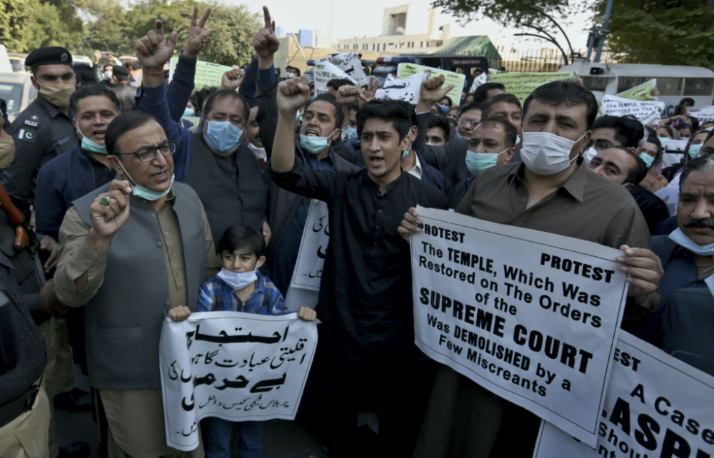Pakistan Karachi protest over attack on Hindu temple in Karak