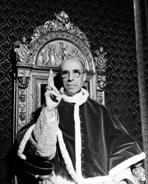Pope Pius XII Sept 1945