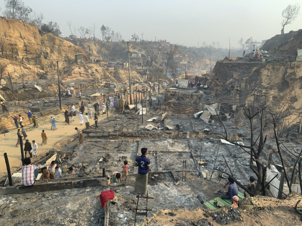 Bangladesh Coxs Bazar refugee camp fire1