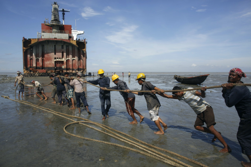 Bangladesh shipbreaking