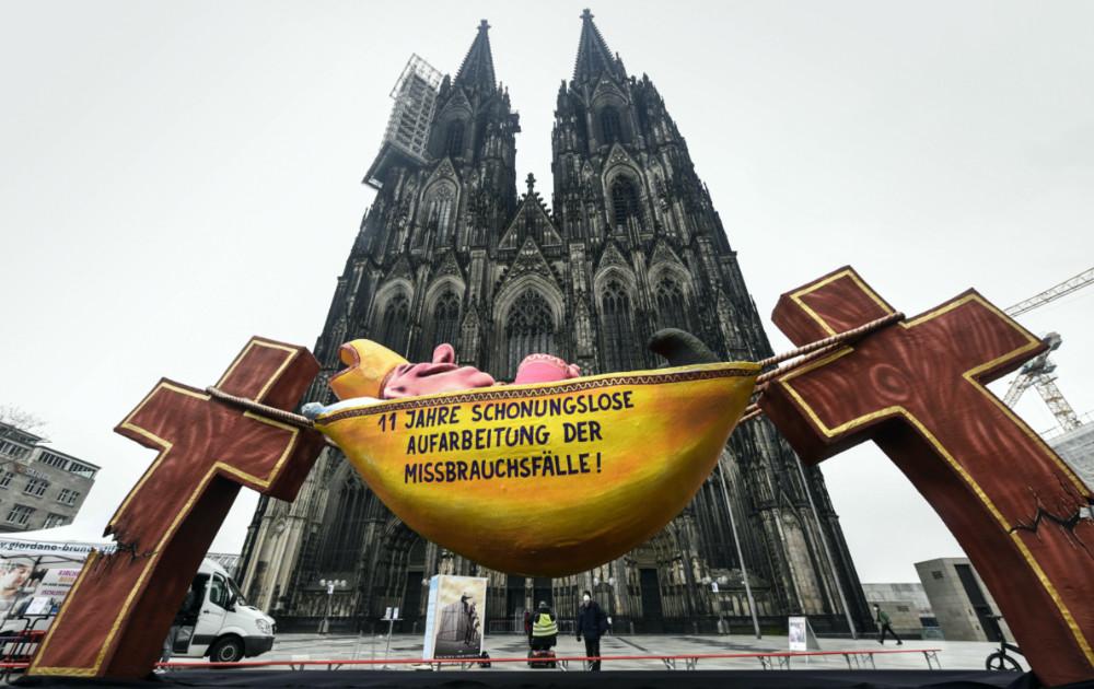 Catholic Church Cologne Cathedral abuse protest