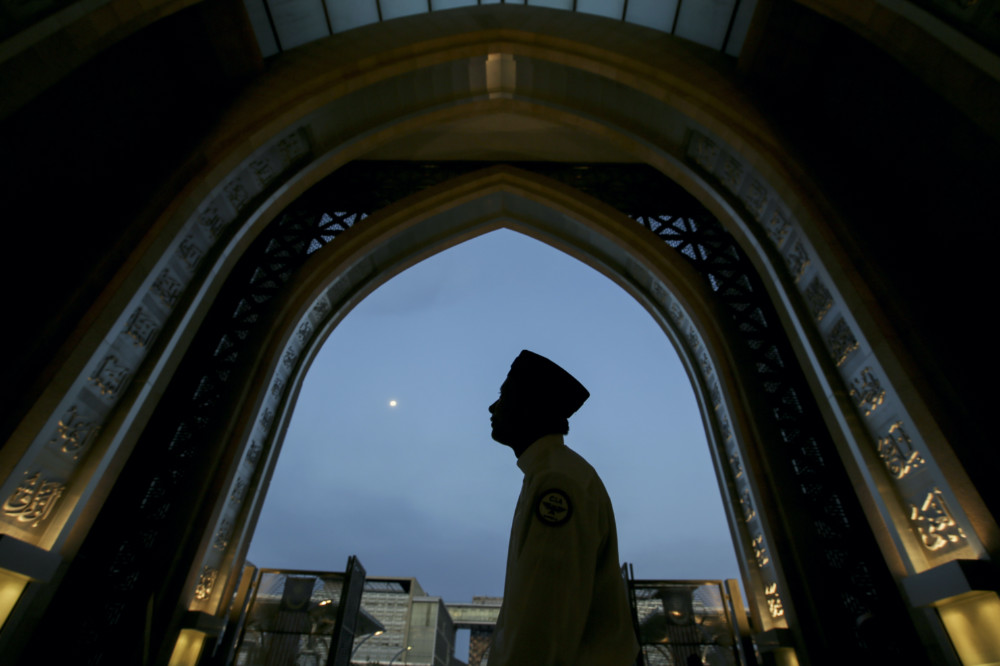 Malaysia man at a mosque