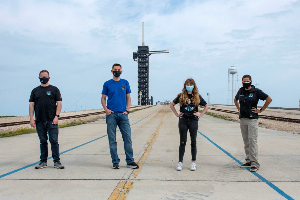 SpaceX citizen astronauts