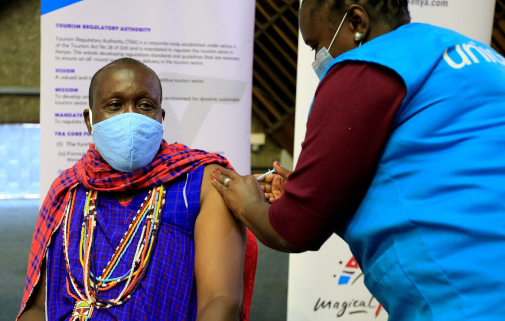 Kenya Nairobi COVID vaccination