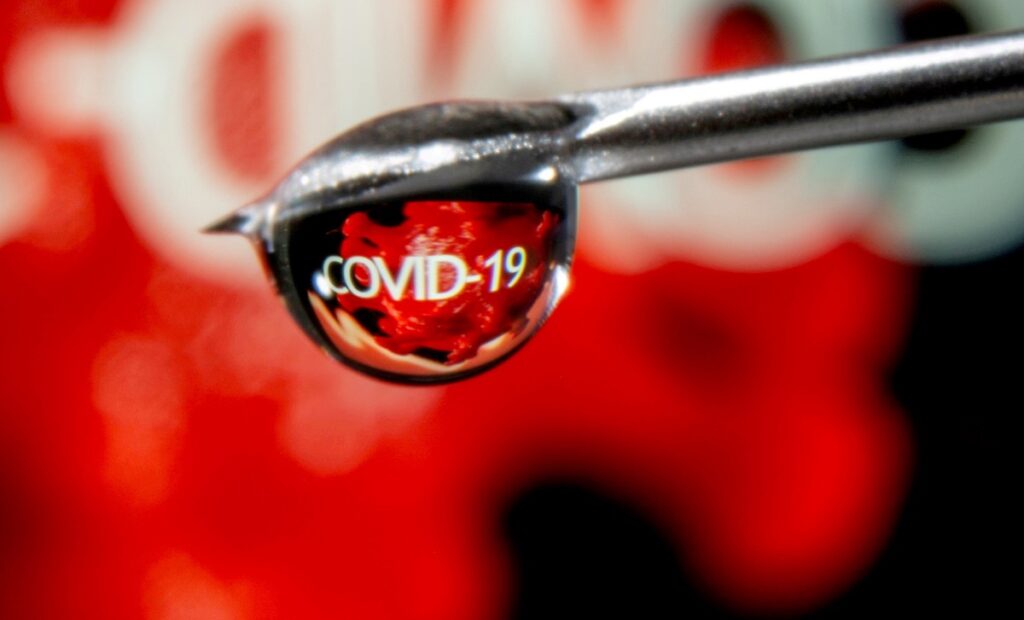 COVID 19 in a drop on syringe