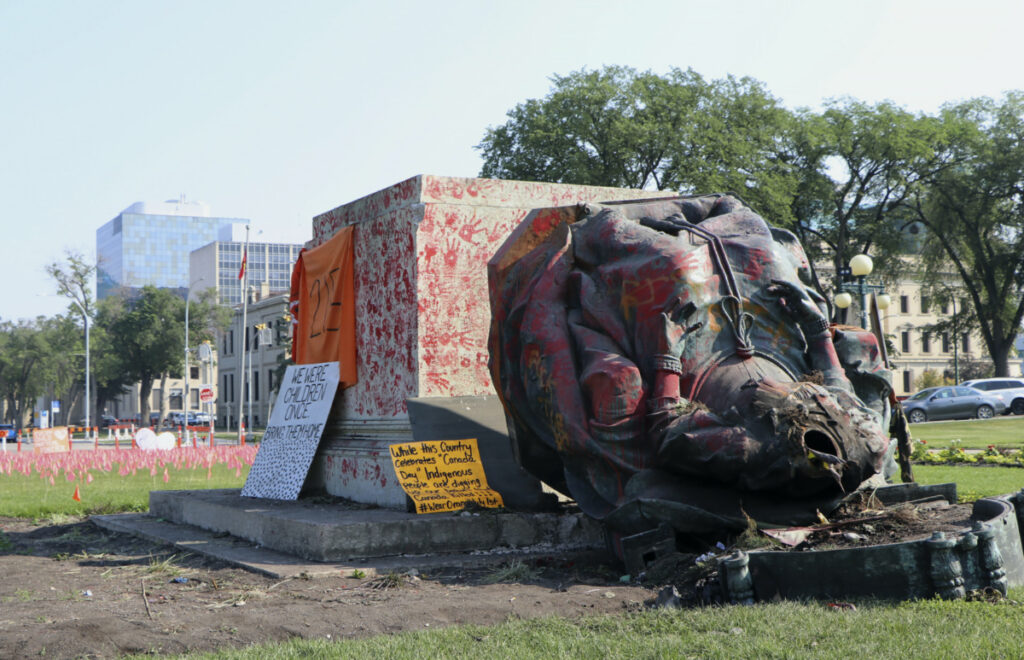 Canada Winnipeg damaged Queen Victoria statue
