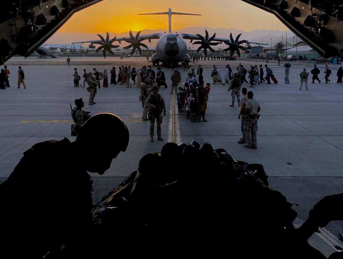 Afghanistan airport Spanish evacuations