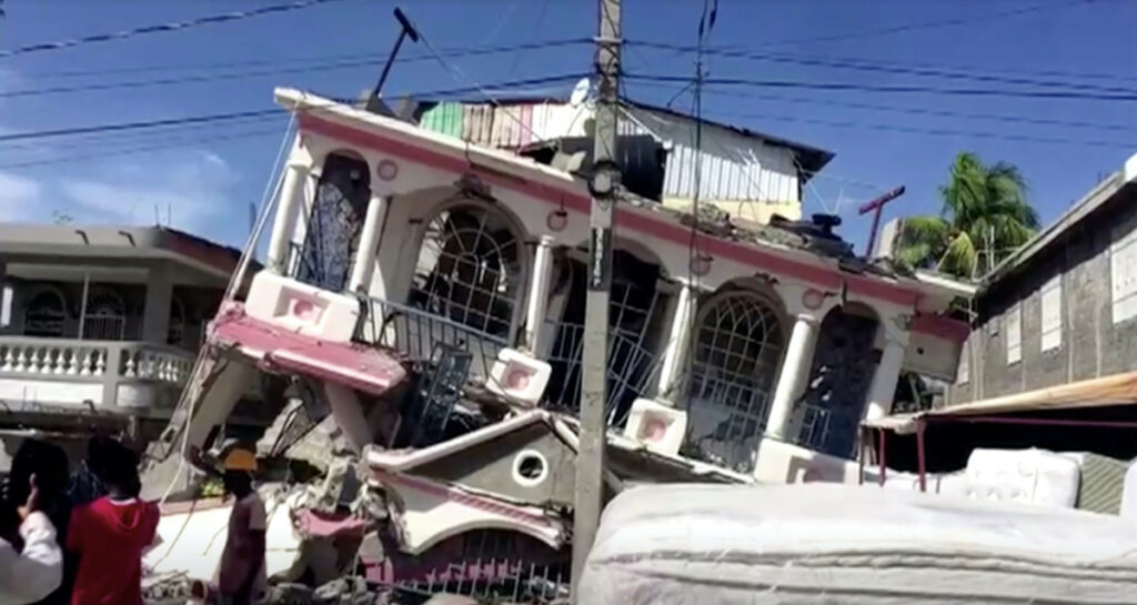 Haiti earthquake damage1