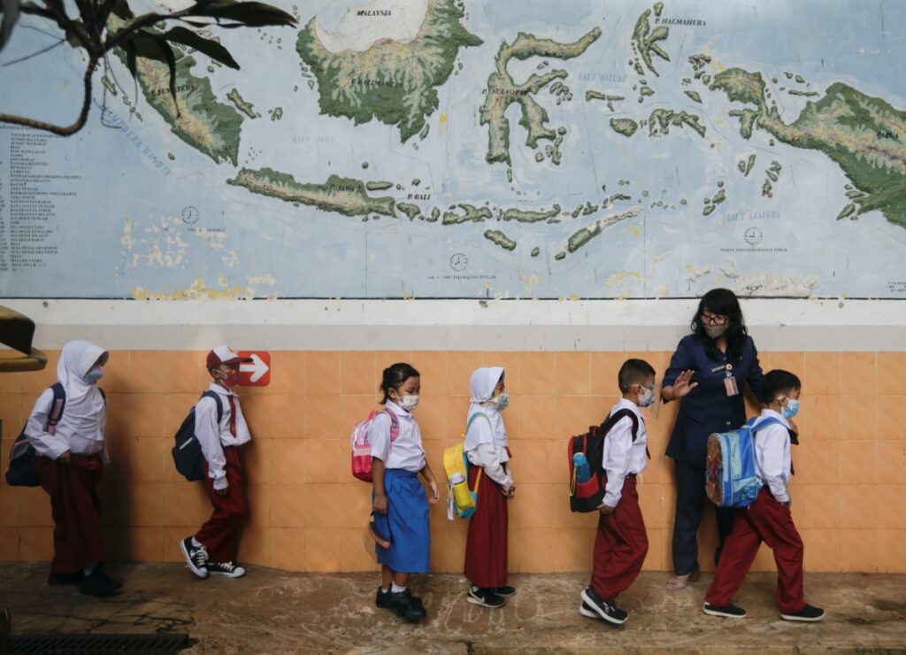 Indonesia Jakarta school children