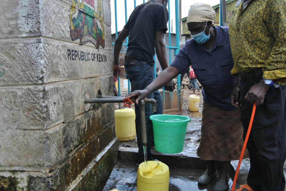 Kenya Nairobi Mukuru water2