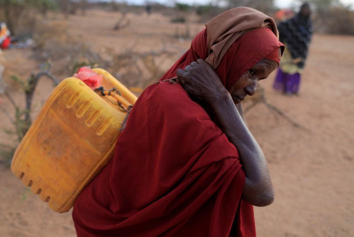 Somalia Dollow displaced woman