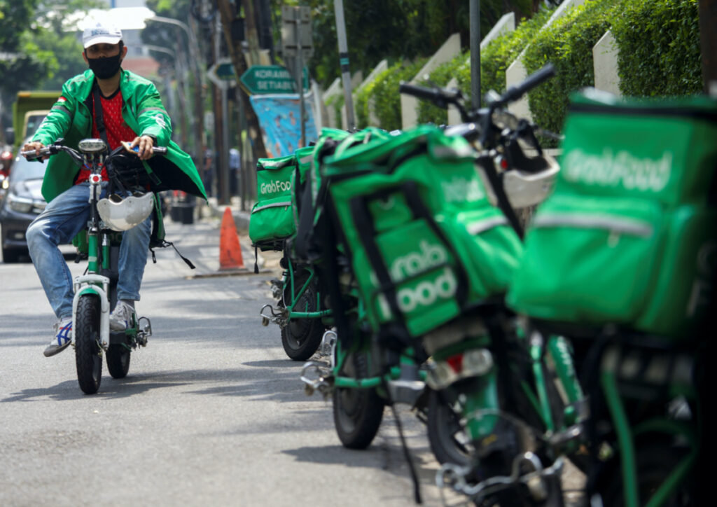 Indonesia Jakarta food delivery workers