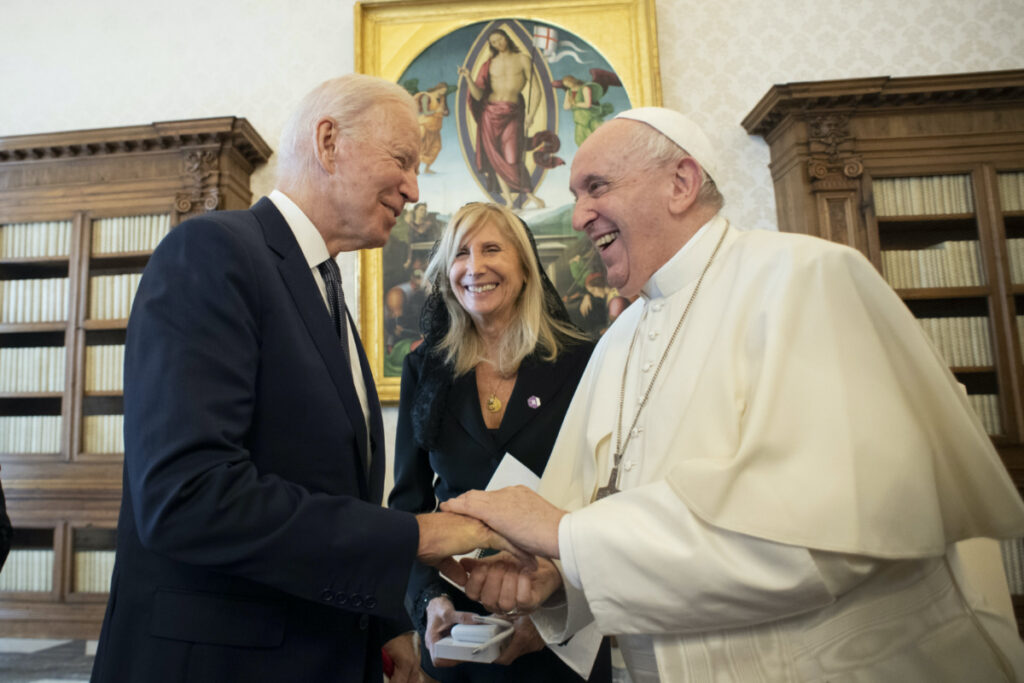 Vatican Pope Francis and Joe Biden meeting1