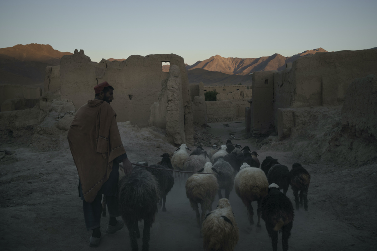 Afghanistan Salar village2