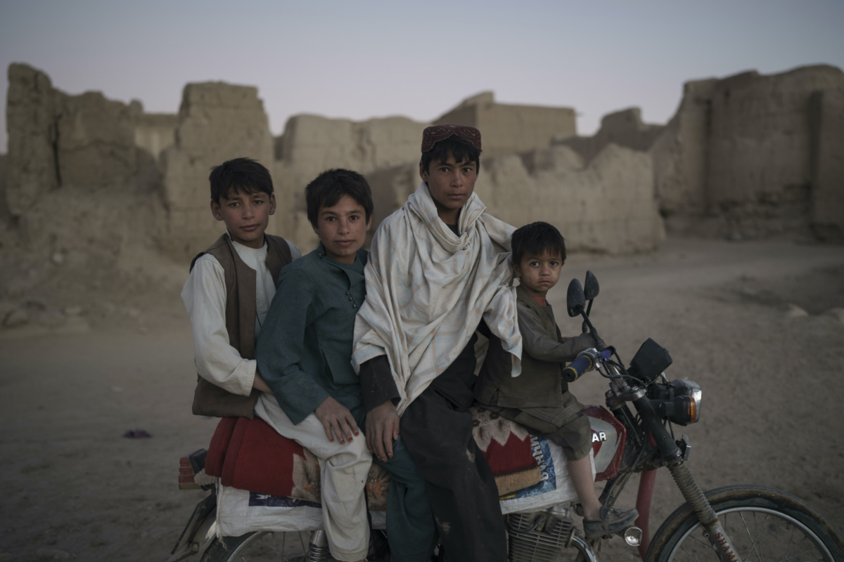 Afghanistan Salar village6