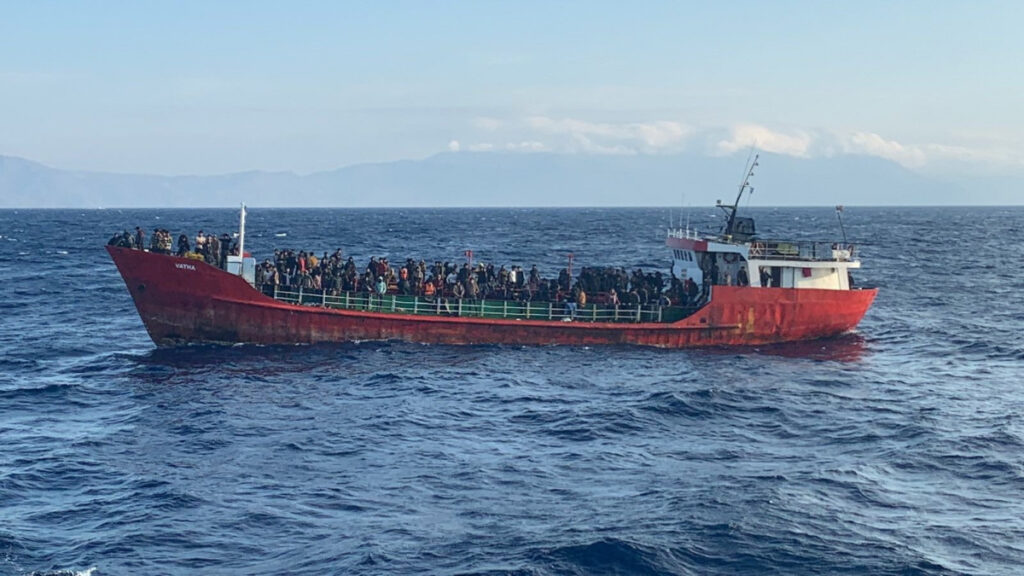 Greece cargo ship carrying migrants