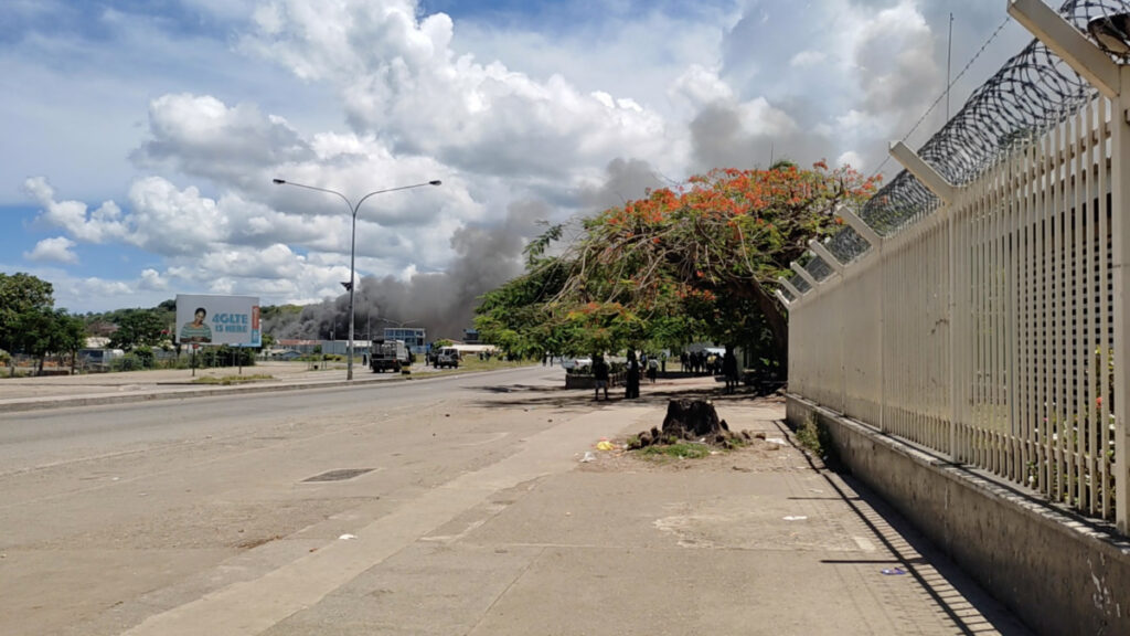Solomon Islands Honiara burning buildings