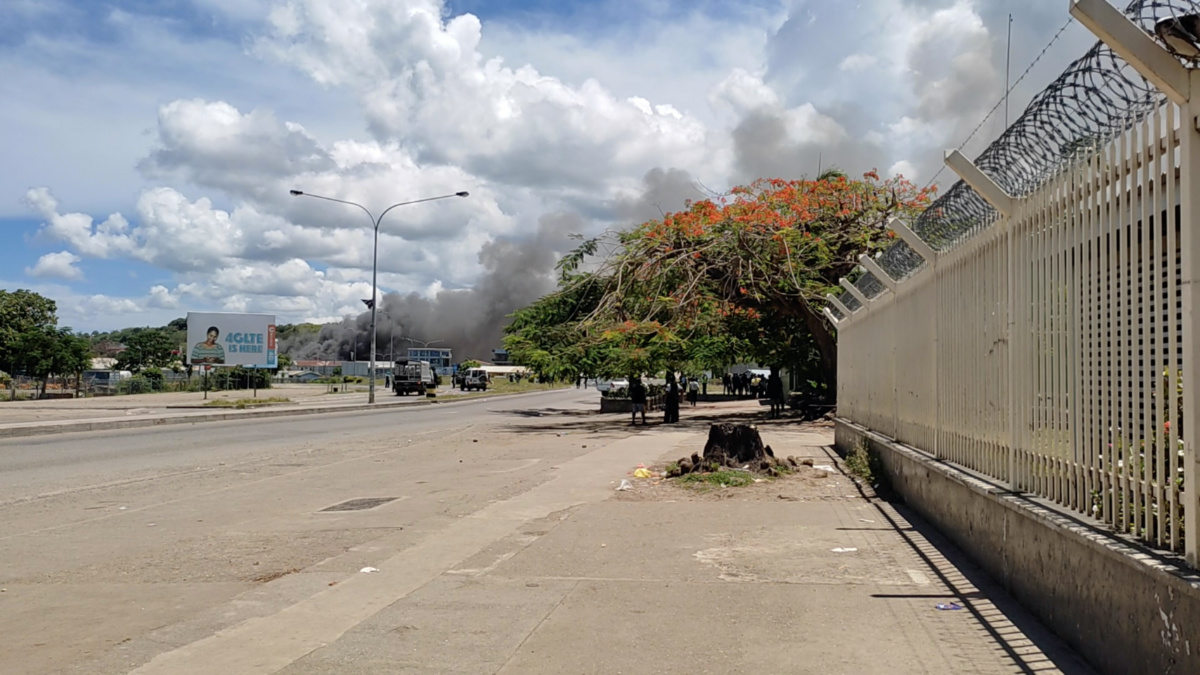 Solomon Islands Honiara burning buildings