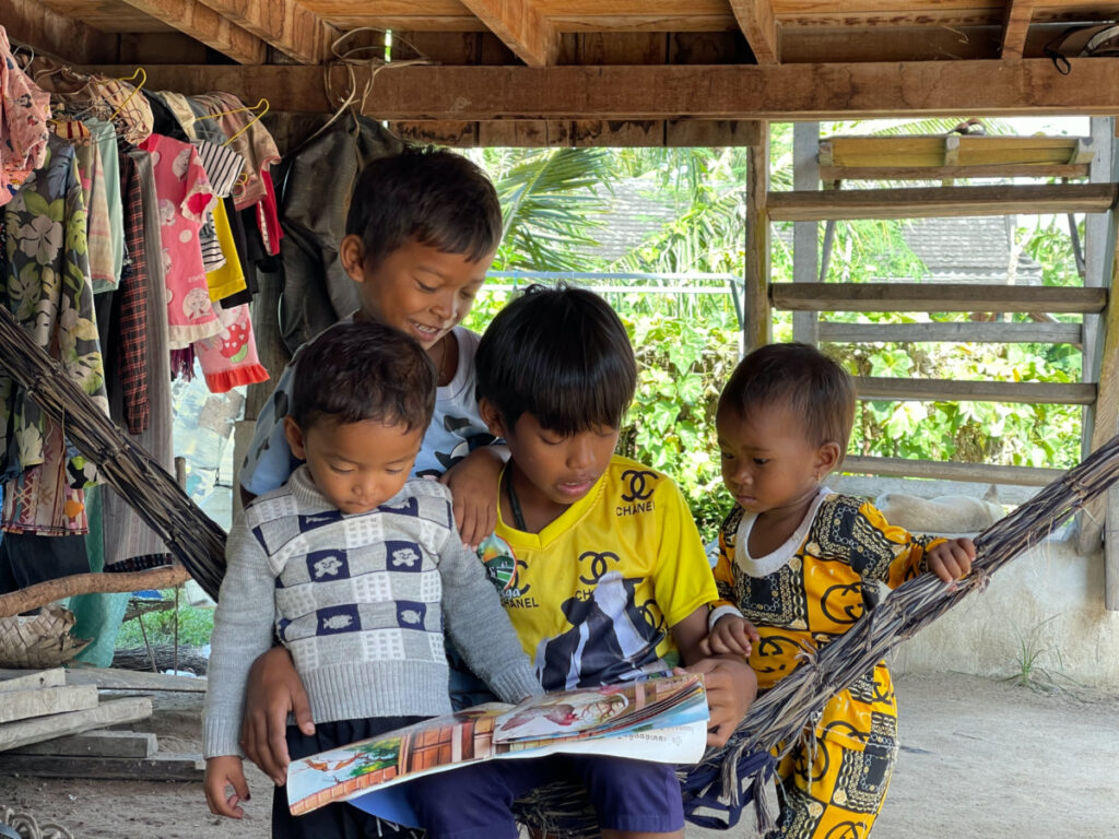 Cambodia children World Vision mobile library