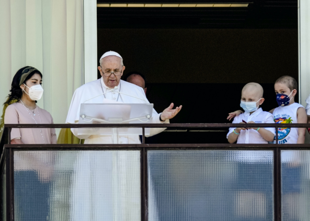Pope Francis 85 Rome hospital