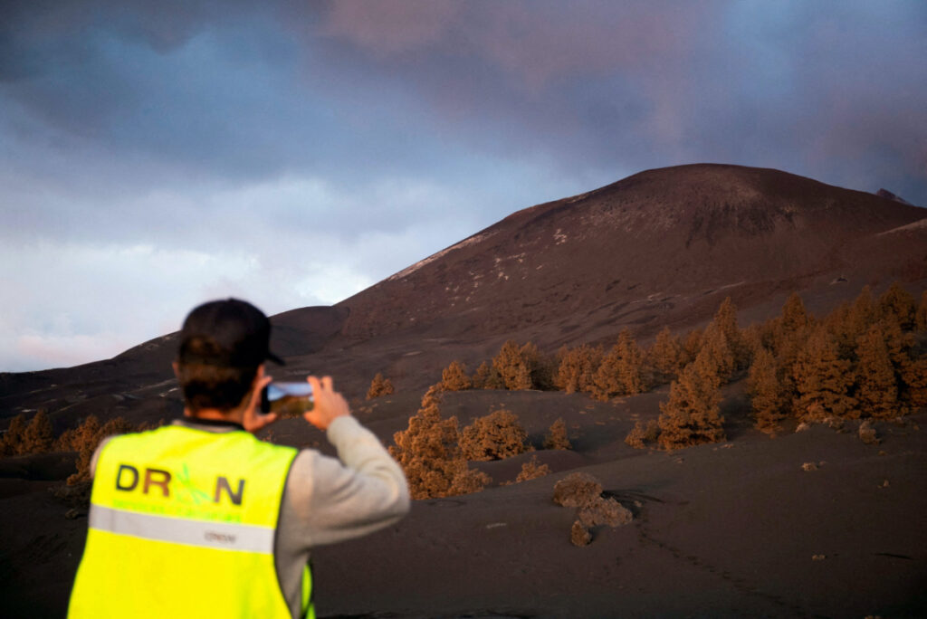 Spain La Palma Cumbre Vieja volcano drone pilot