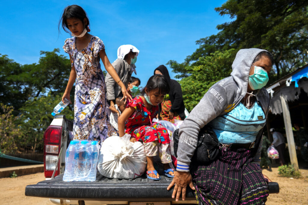 Thailand Myanmar refugees