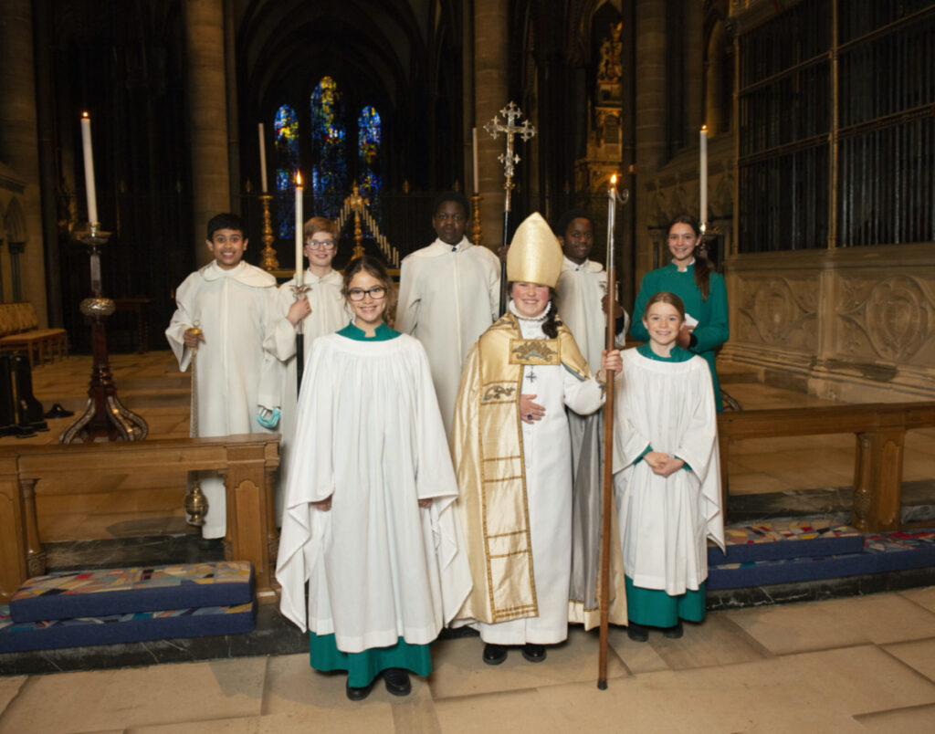 UK Salisbury Cathedral Chorister Bishop