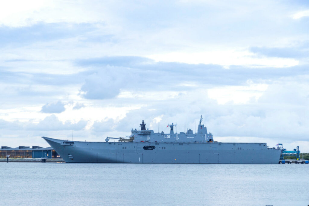Australia Brisbane HMAS Adelaide