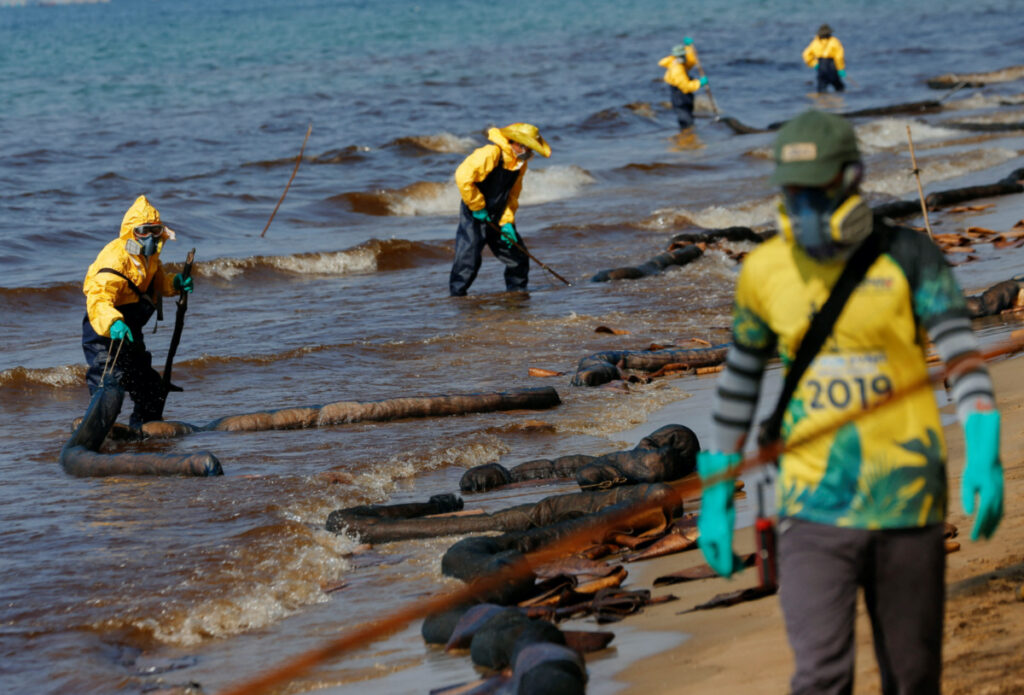 Thailand Mae Ramphueng beach oil spill