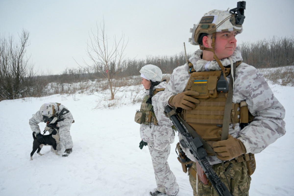 Ukraine armed forces near Avdiivka