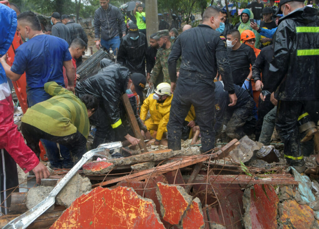 Colombia Pereira rescue workers