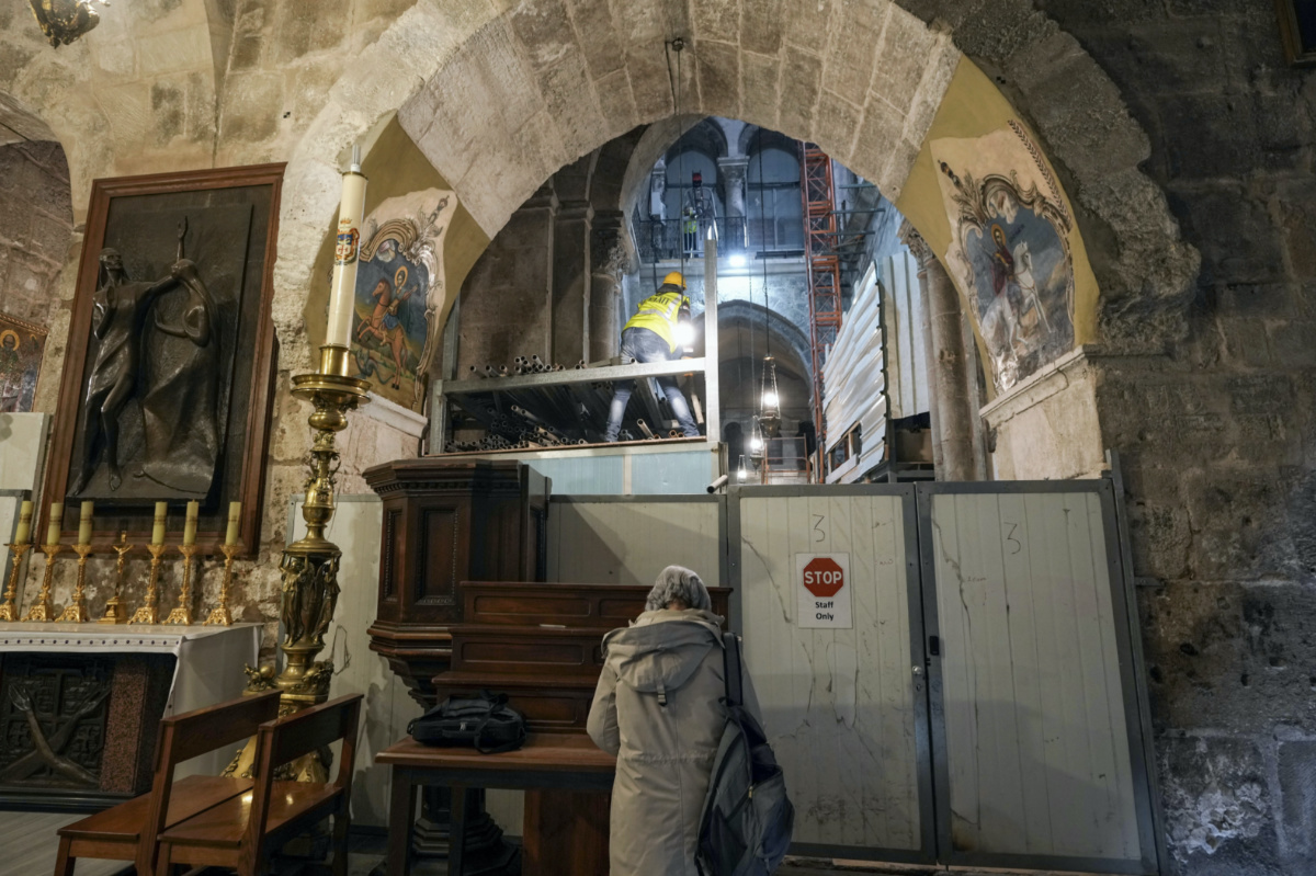 Jerusalem Church of the Holy Sepulchre restoration2