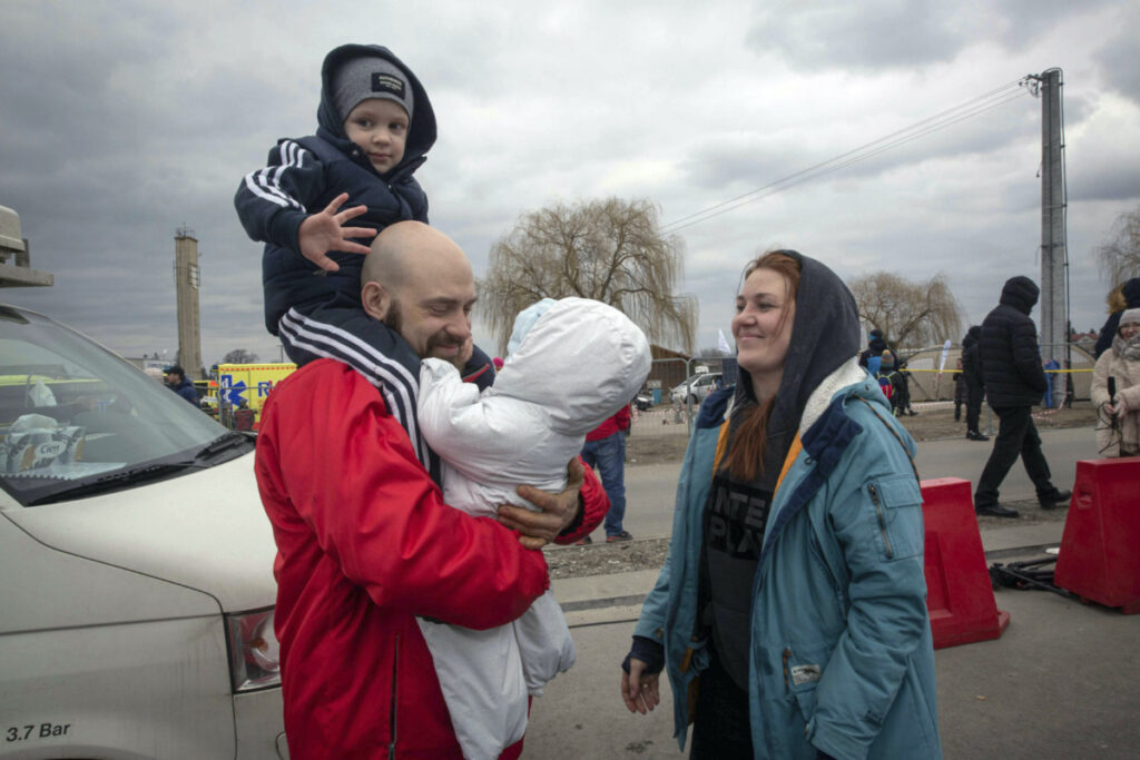 Poland Medyka Ukrainian refugee reunites with family