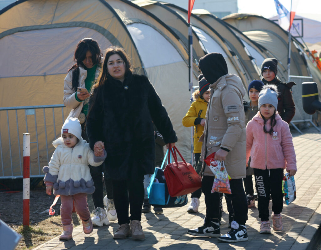 Poland Medyka refugees arriving
