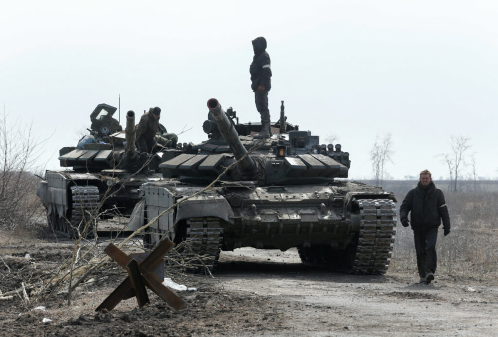 Ukraine Mariupol pro Russian forces